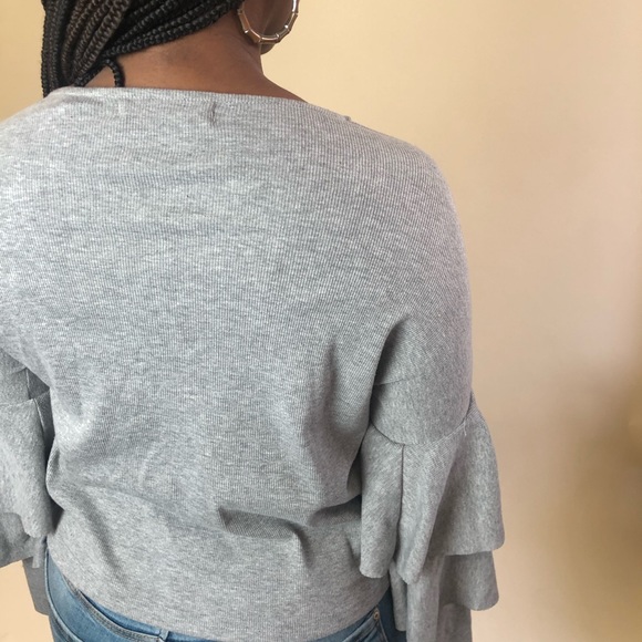 Tiered Sleeve Ribbed Long SleeveTop - Picture 12 of 15